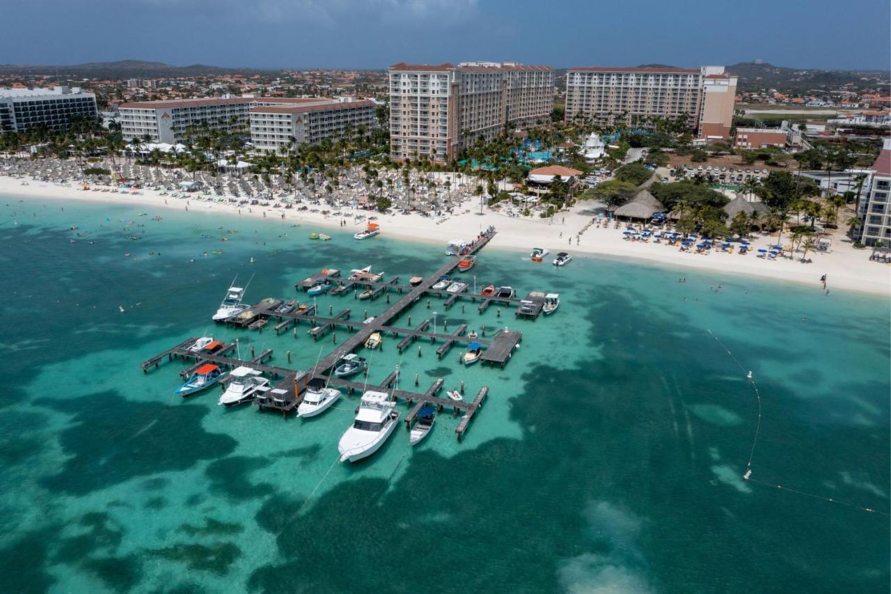 Marriott's Aruba Surf Club Hotell Palm Beach Exteriör bild