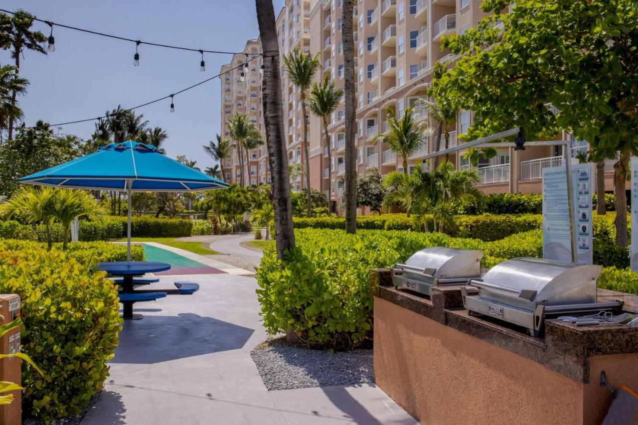 Marriott's Aruba Surf Club Hotell Palm Beach Exteriör bild